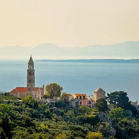 House Lea بيت للعطل إيغراني